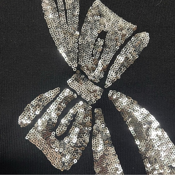 NWT DKNY Sequin Silver Bow Long Sleeves Round Neck Black Cotton Sweater Top M - Picture 8 of 12